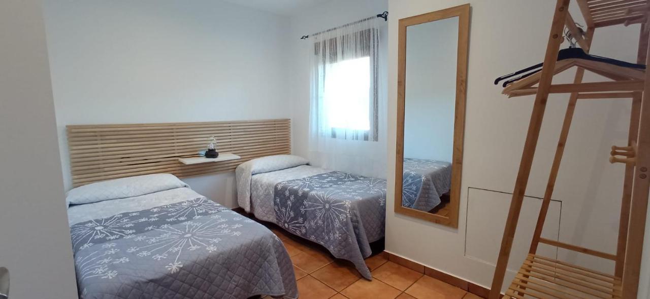Casa Rural Miralmonte San Leonardo de Yagüe Exteriör bild